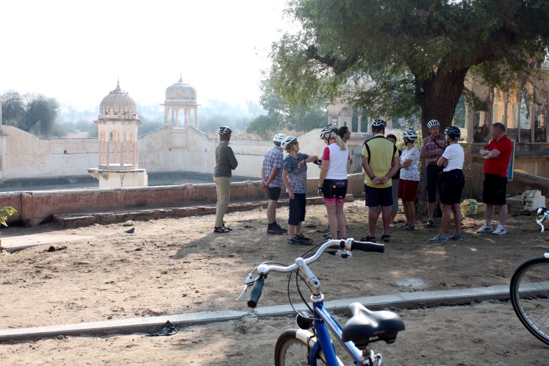 10 Days Rajasthan and Taj Mahal Cycling Tour